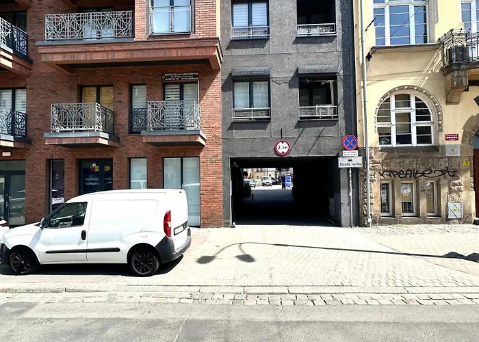 Dubois 7 - Self Check-in 20h - Lift Daire Wroclaw