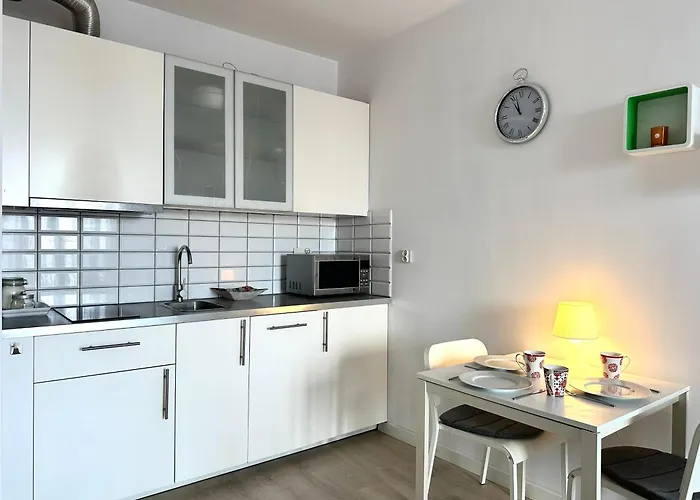 Dubois 7 - Self Check-in 20h - Lift * Wroclaw